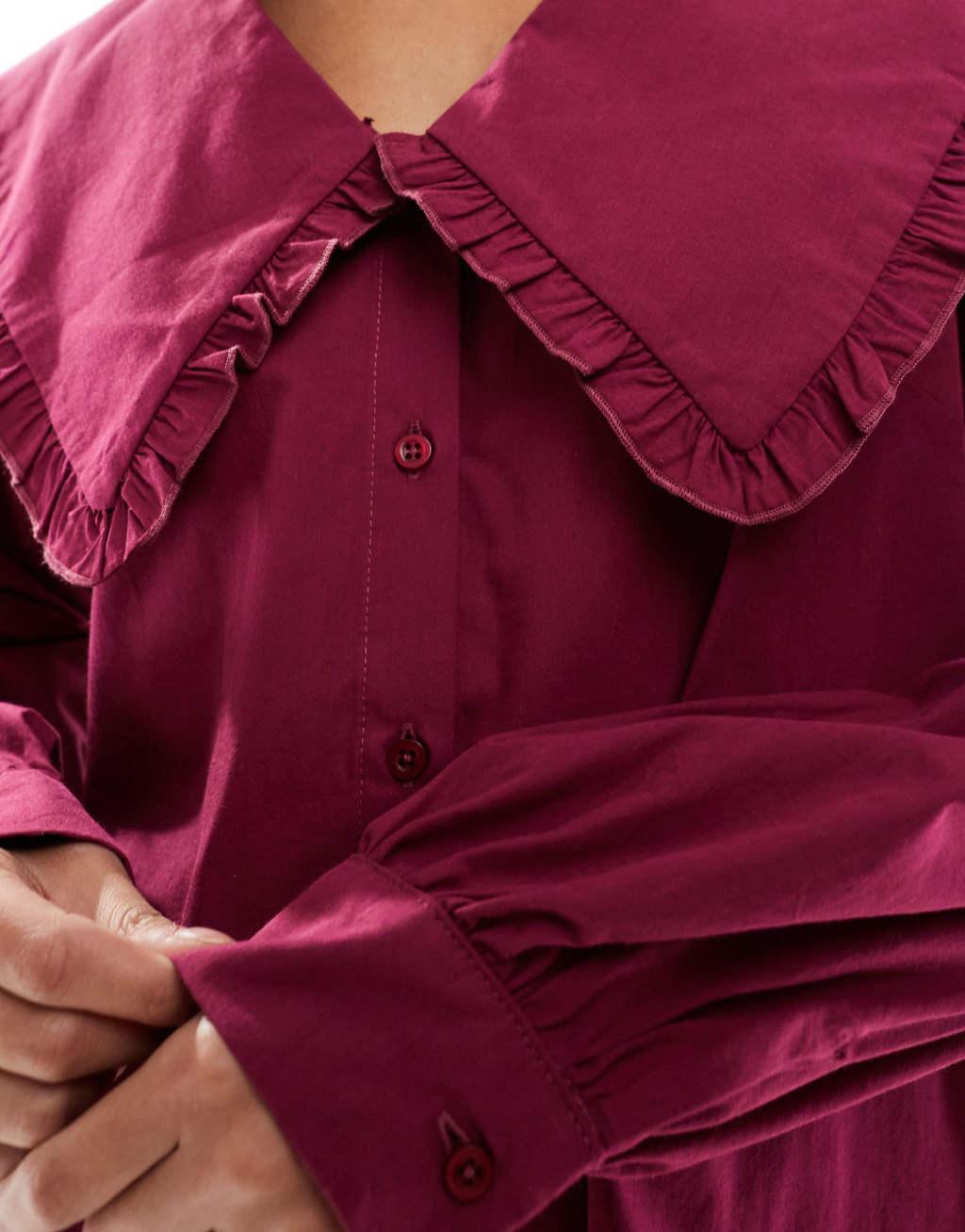 ASOS DESIGN oversized shirt with plunge pie crust collar in burgundy Product Image