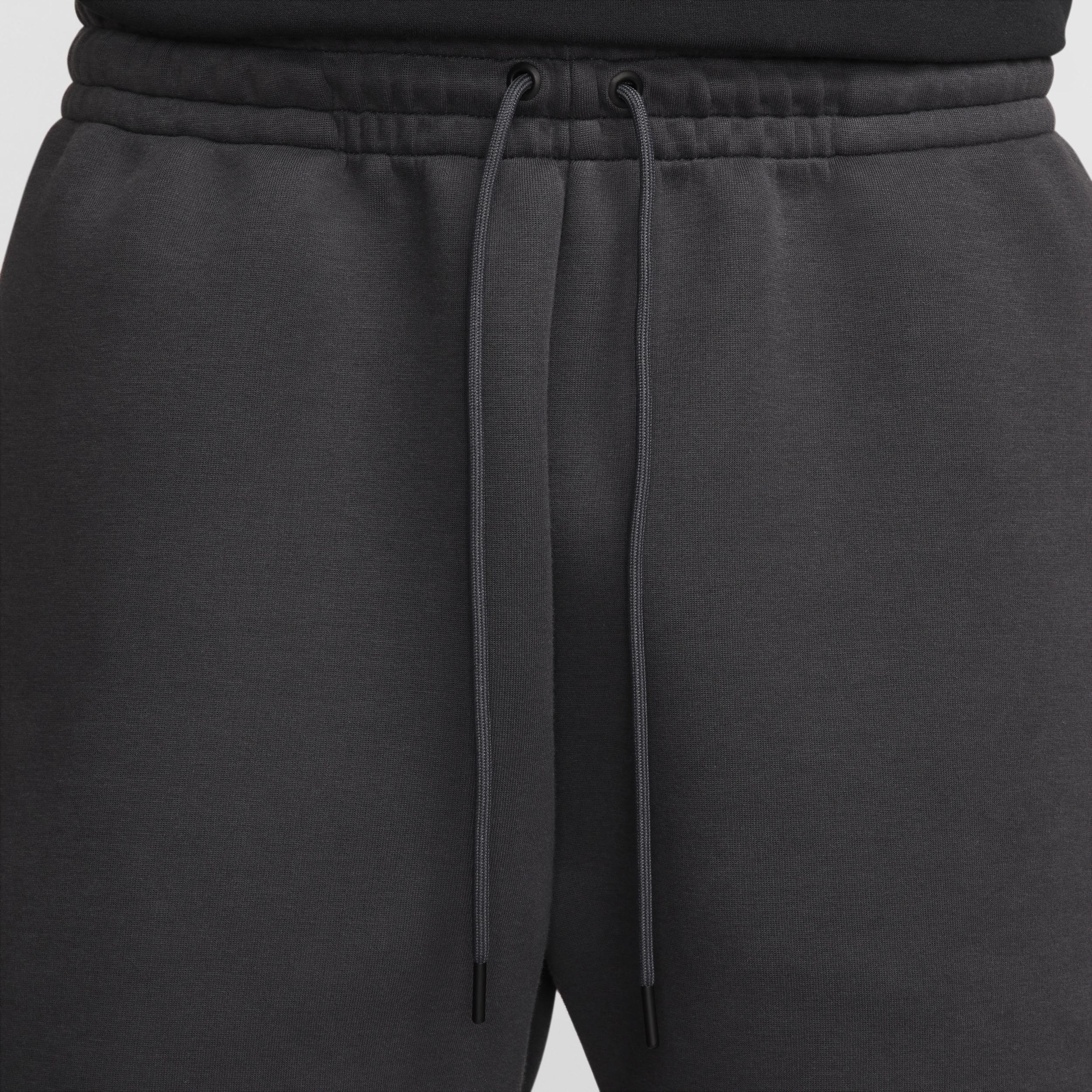 Nike Tech Men's Fleece Shorts Product Image