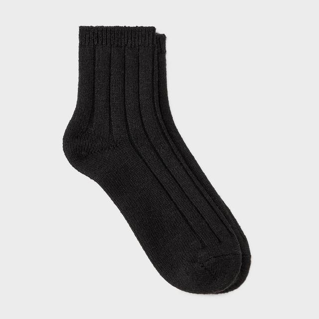 Womens Wide Rib Supersoft Short Crew Boot Socks - Universal Thread Black 4-10 Product Image