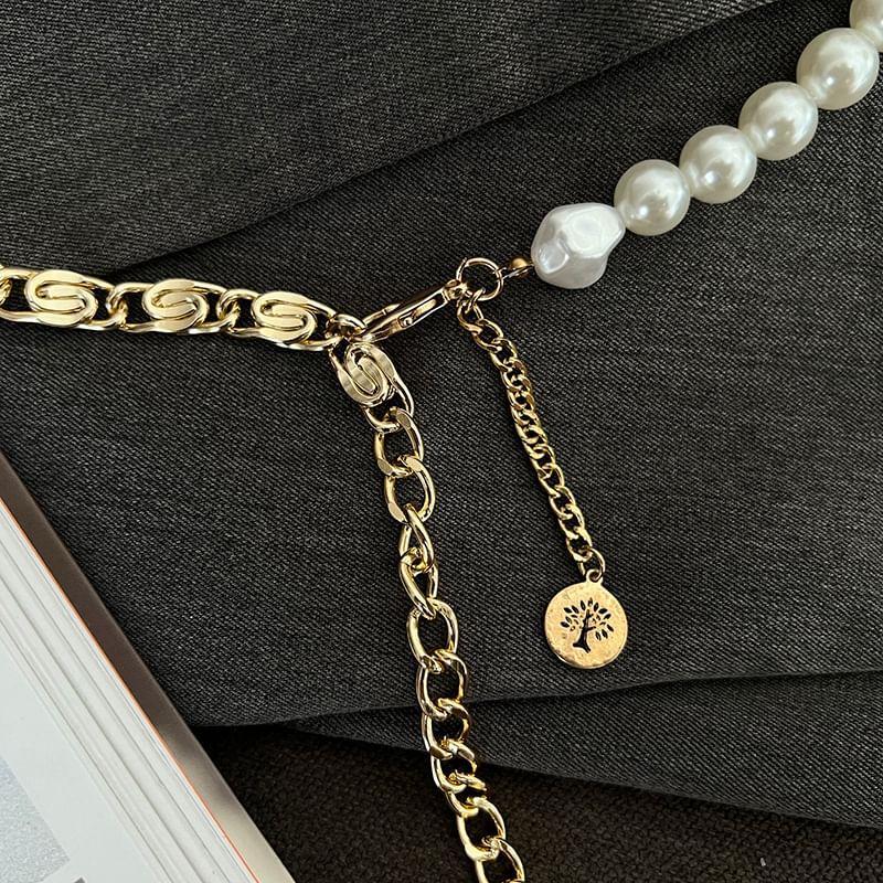 Faux Pearl Waist Chain Product Image