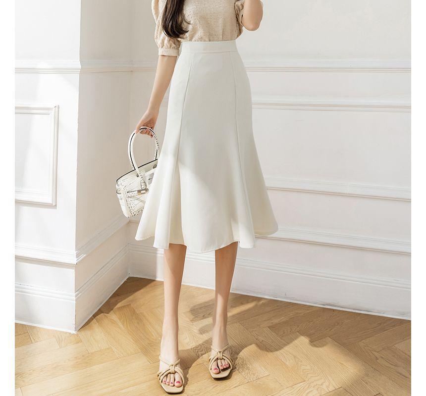 High Rise Plain Midi A-Line Skirt Product Image