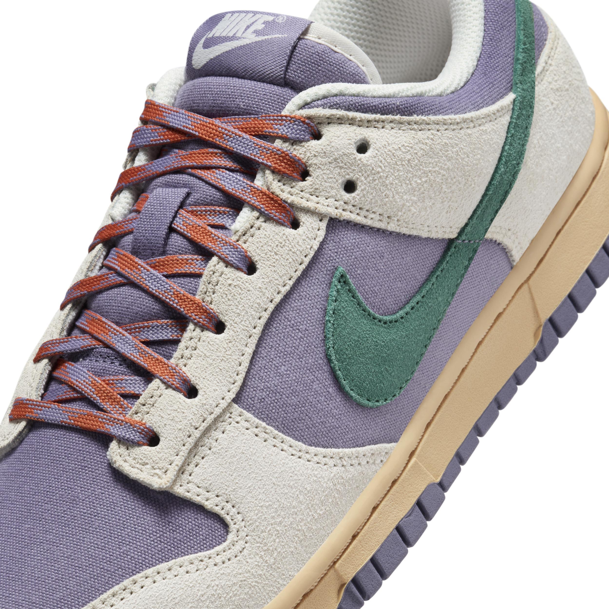 Nike Dunk Low Women's Shoes Product Image