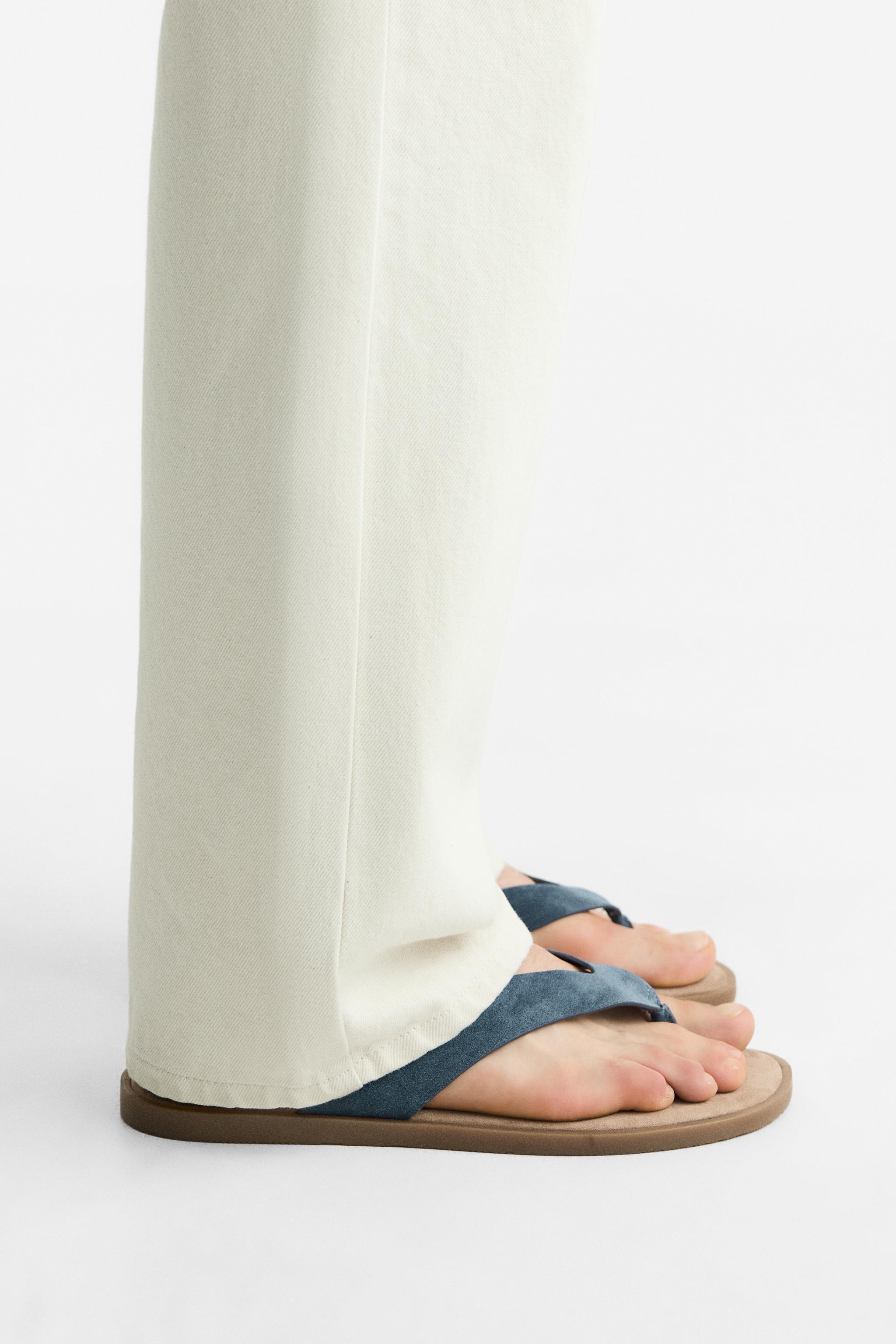 LEATHER SANDALS Product Image