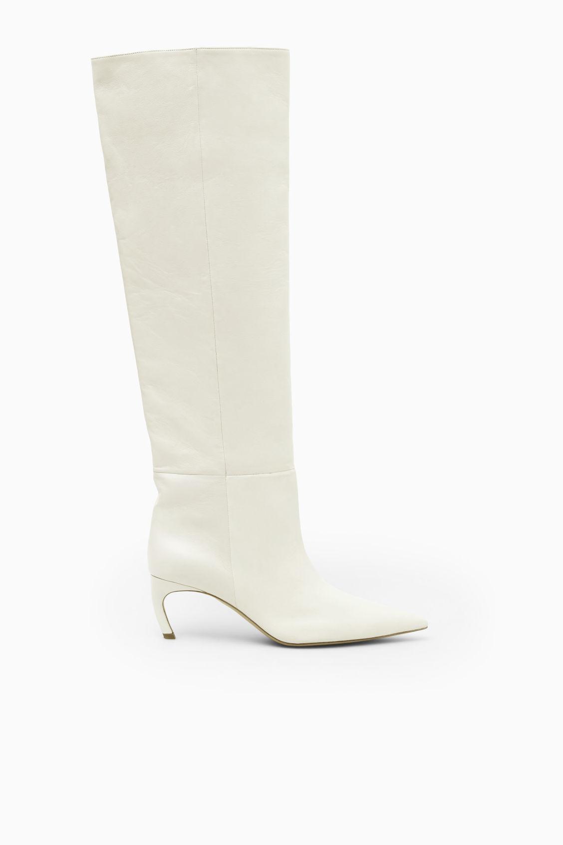 POINTED-TOE LEATHER KNEE-HIGH BOOTS Product Image