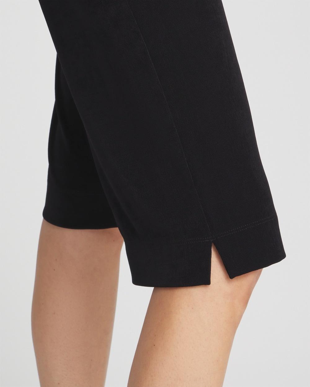 Travelers™ No Tummy Shorts Product Image