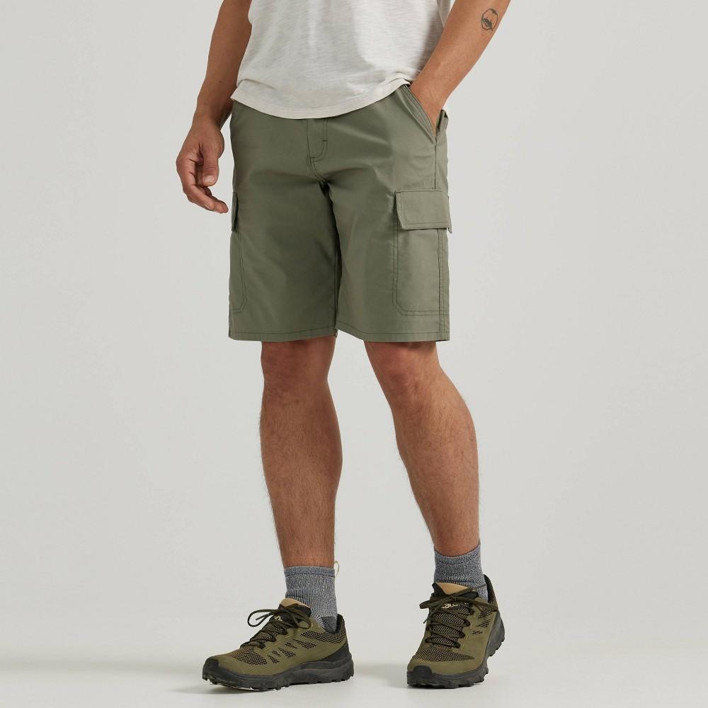 Wrangler Mens Big & Tall ATG Flex 10 Cargo Shorts - Olive 44 Product Image