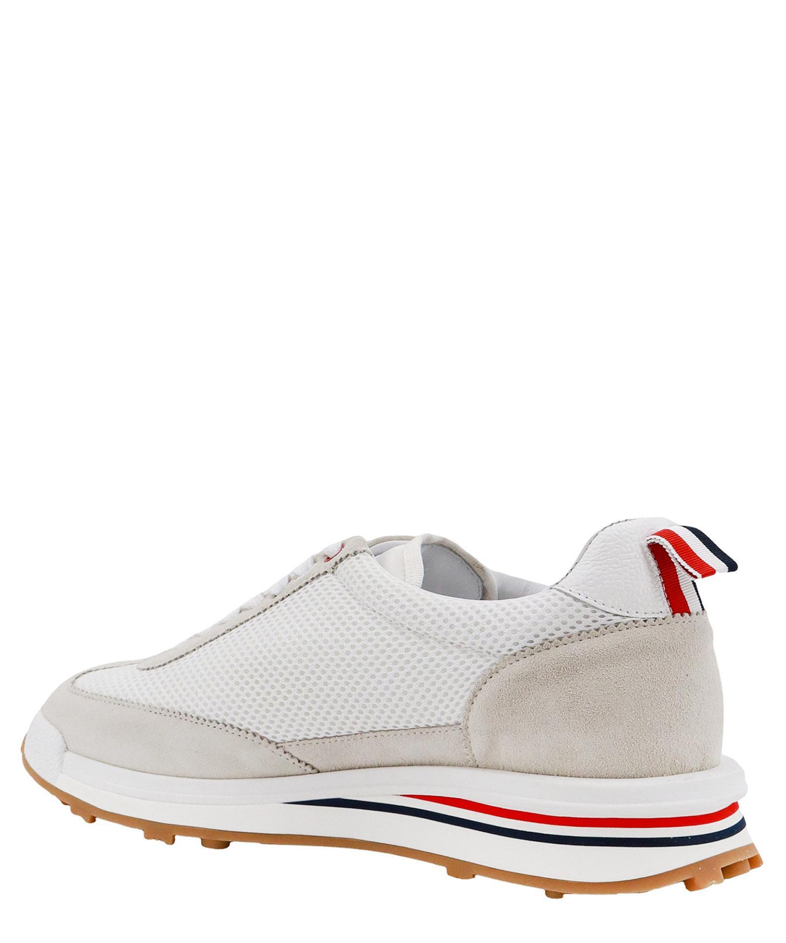 Sneakers In White Product Image