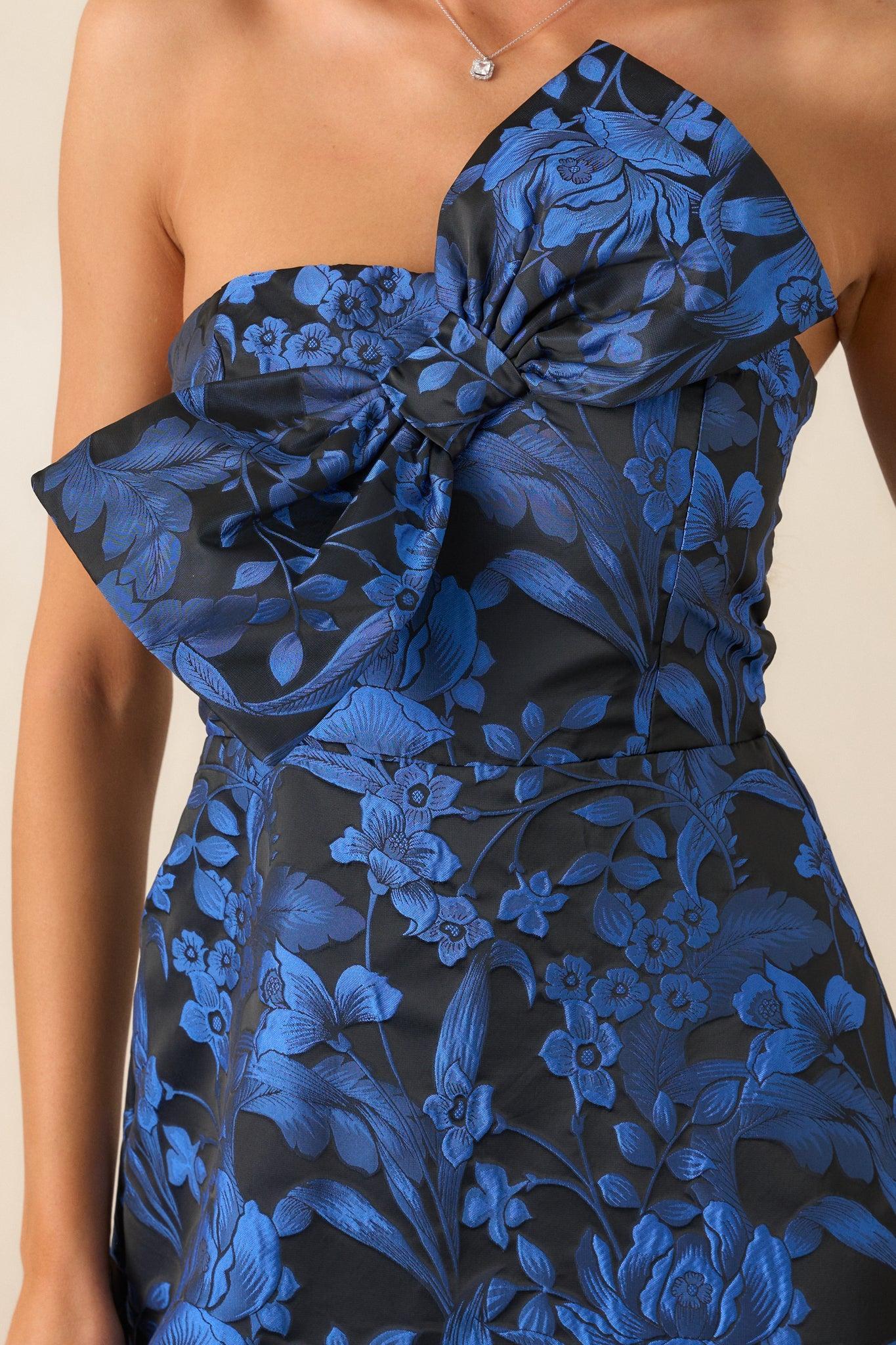 You're Electric Midnight Blue Jacquard Strapless Midi Dress Product Image