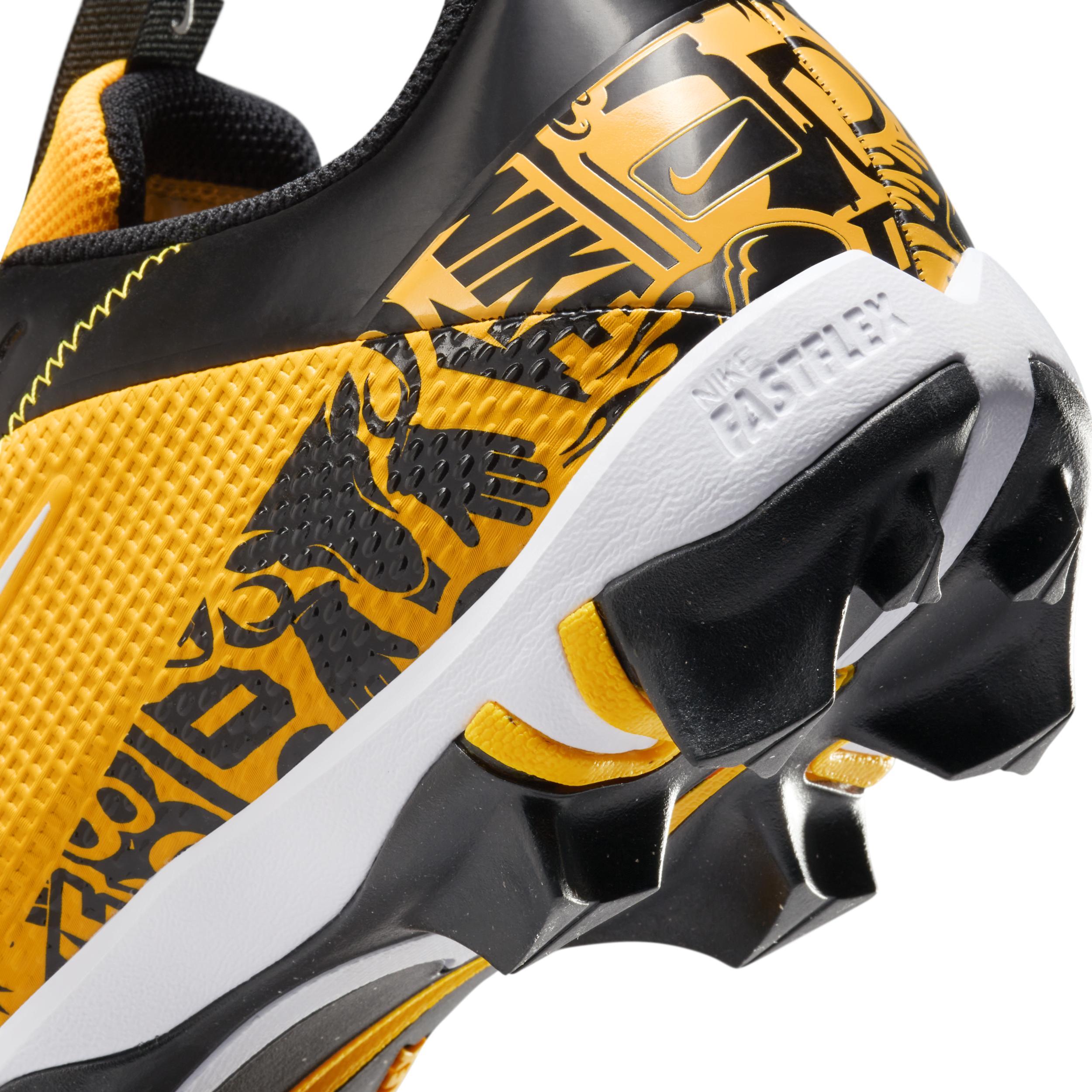 Nike Mens Vapor Edge Shark 2 Football Cleats Product Image