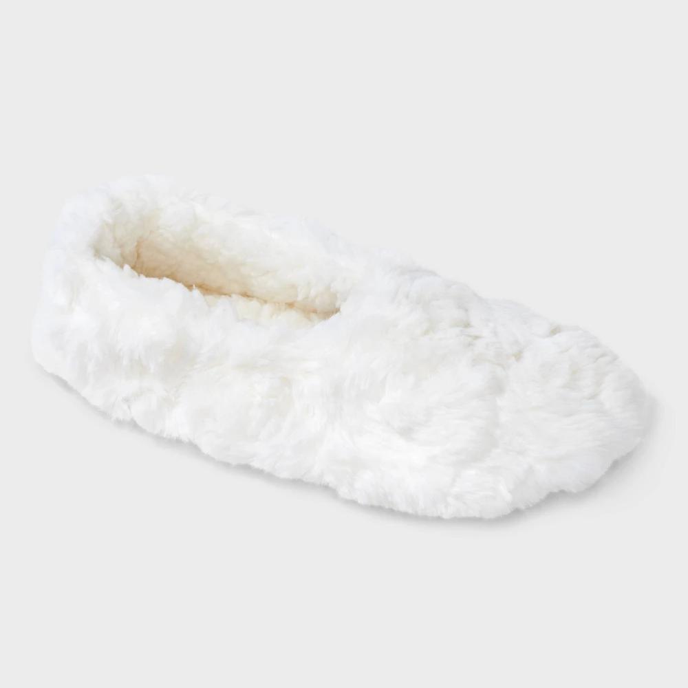 Womens Pebble Textured Faux Fur Cozy Pull-On Slipper Socks with Grippers - Auden Ivory S/M Product Image