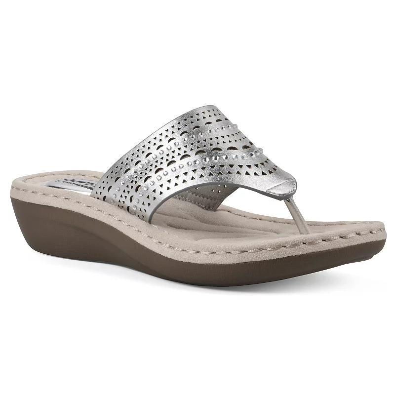 Cliffs by White Mountain Comate Womens Thong Sandals Silver Grey Smo Product Image