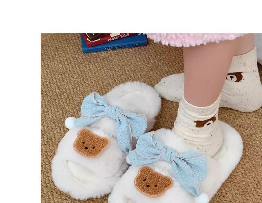 Bear Applique Bow Fluffy Slippers Product Image