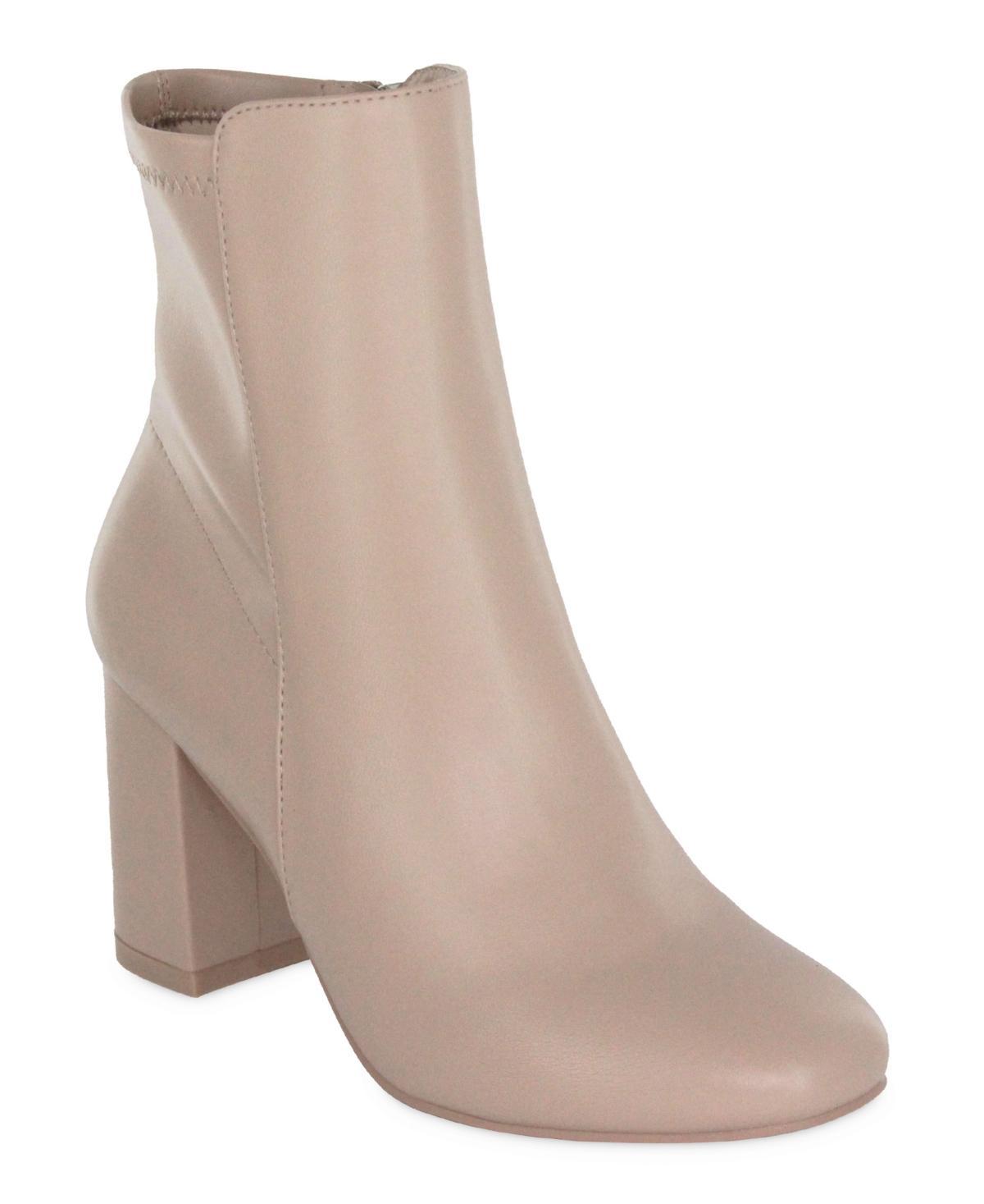 Mia Womens Kymi Block Heel Boots Product Image