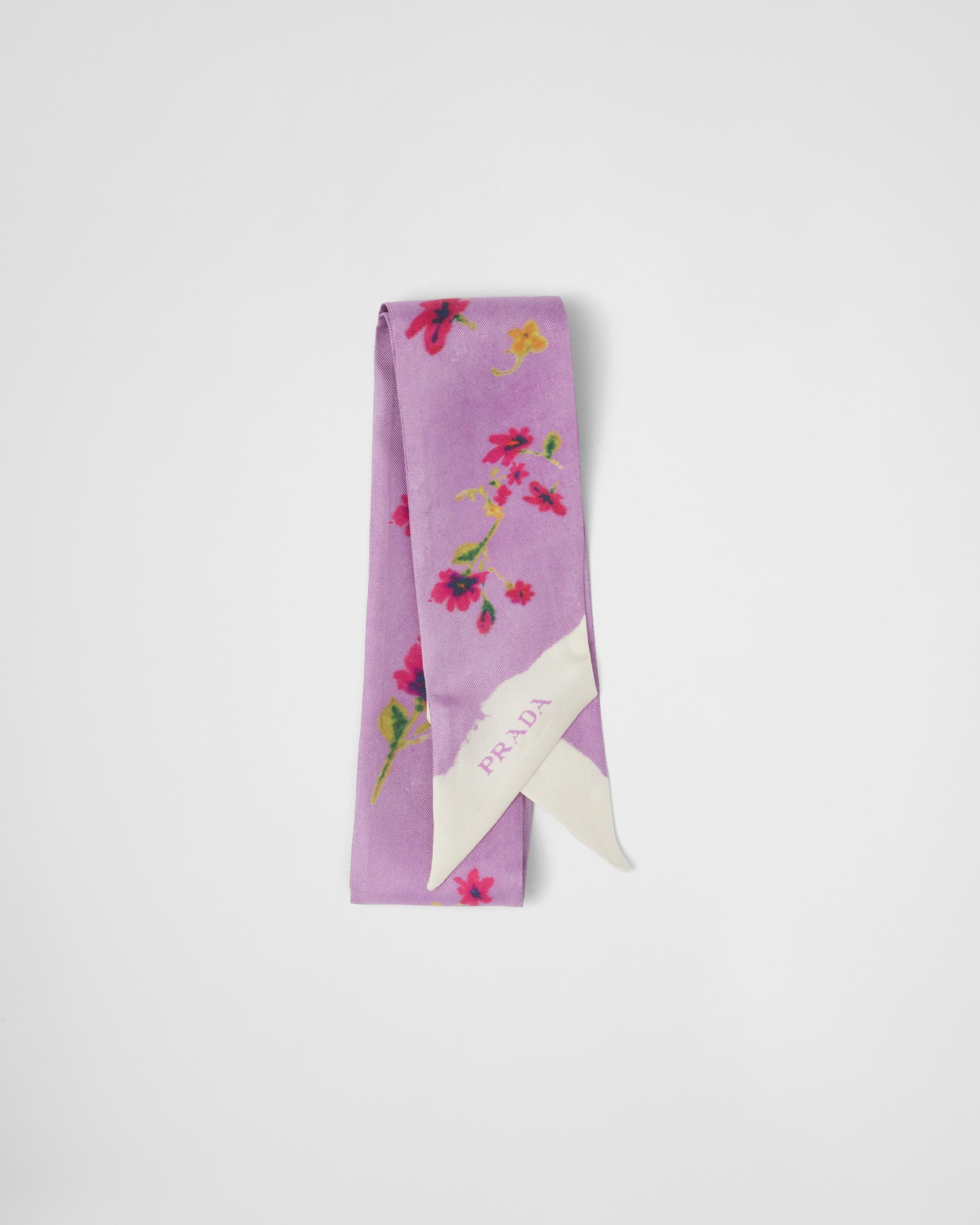 Printed silk twill foulard Product Image