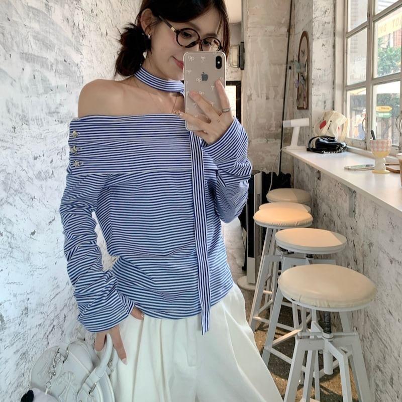 Long Sleeve Off-Shoulder Striped Loose-Fit Top Product Image