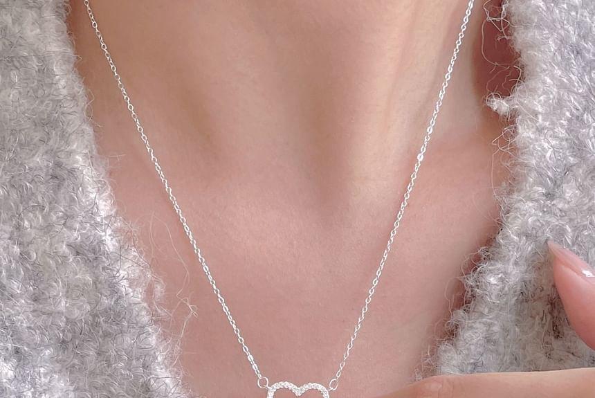 Heart Necklace Product Image