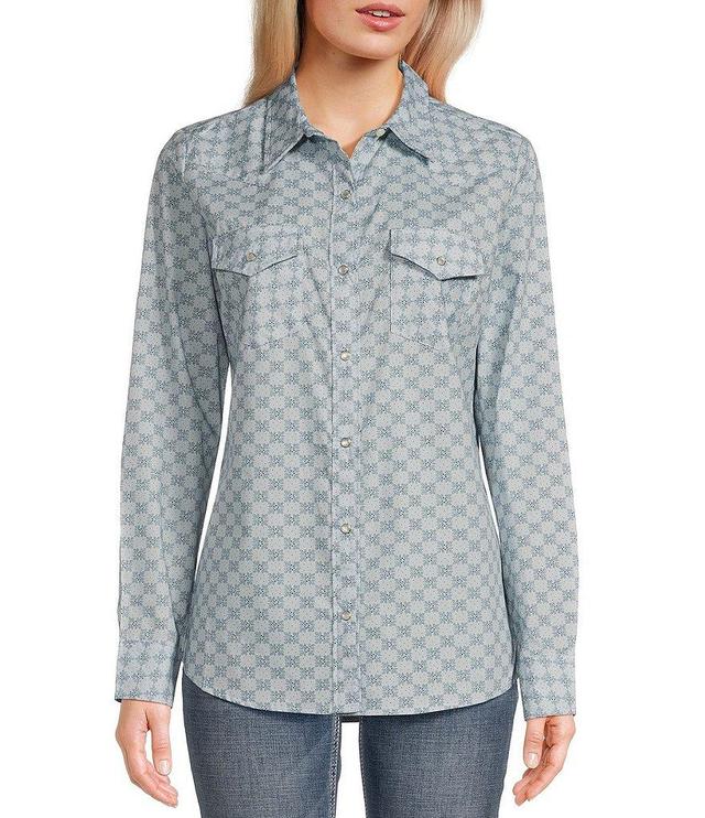 Wrangler® Long Sleeve Plaid Pattern Western Shirt Product Image