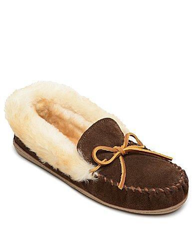 Minnetonka Alpine Genuine Shearling Slipper Product Image