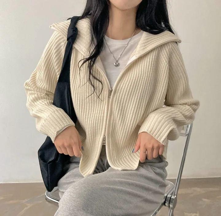 Collared Ribbed Zip-Up Plain Cardigan Product Image