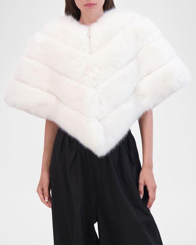 Fox-Like Fur-Free Cape Product Image