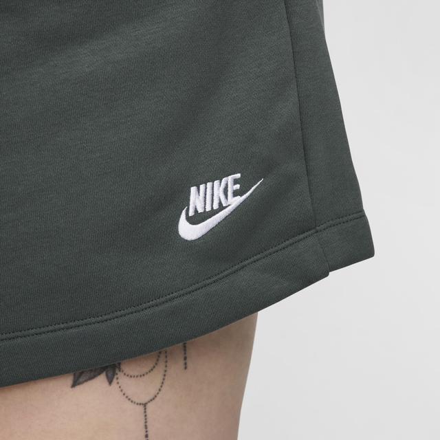 Women's Nike Sportswear Club Fleece Mid-Rise Shorts (Plus Size) Product Image