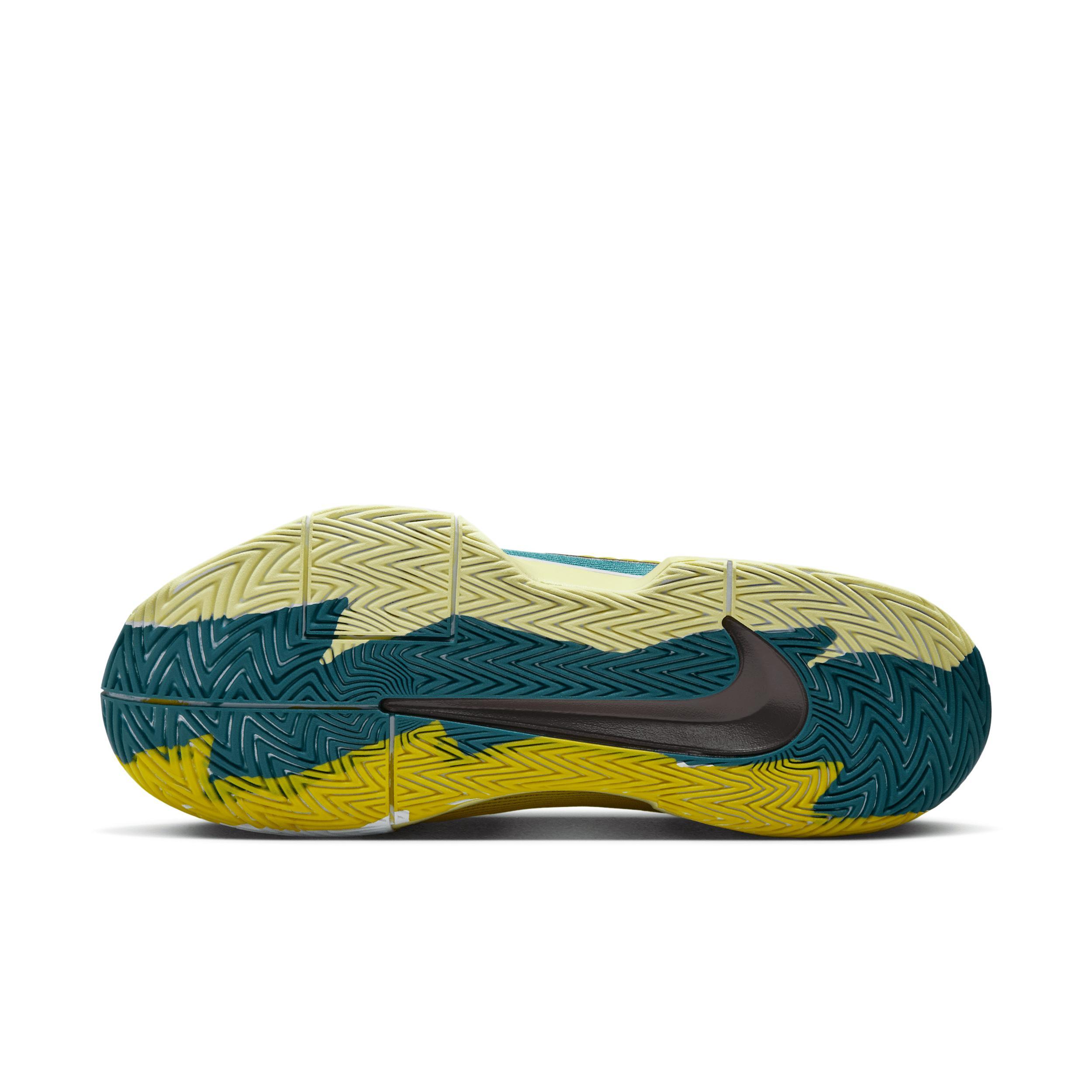 Nike GP Challenge Pro Premium Men's Hard Court Tennis Shoes Product Image