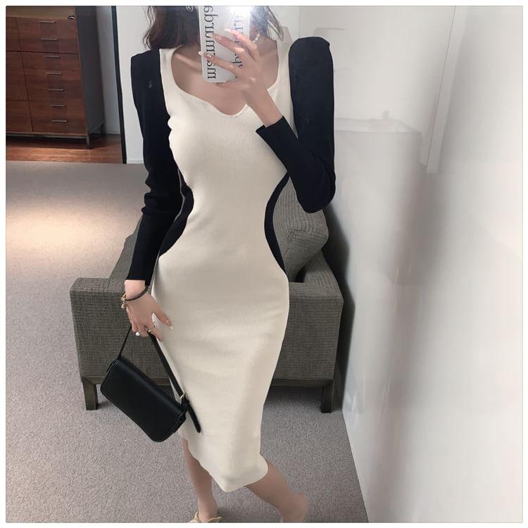 Long-Sleeve Two Tone Midi Sheath Knit Dress Product Image