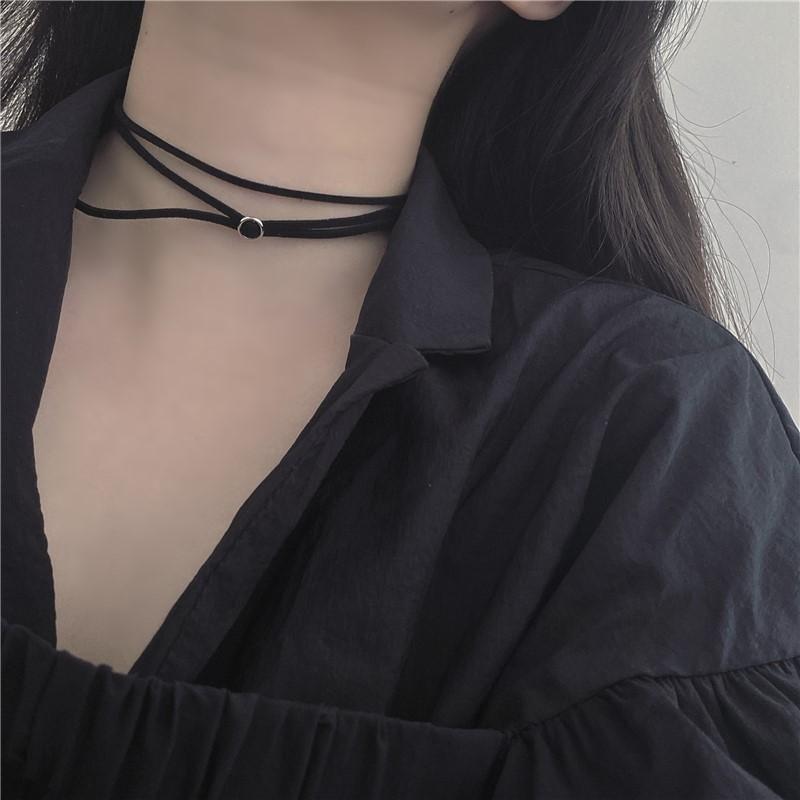 Hoop Accent Choker Product Image