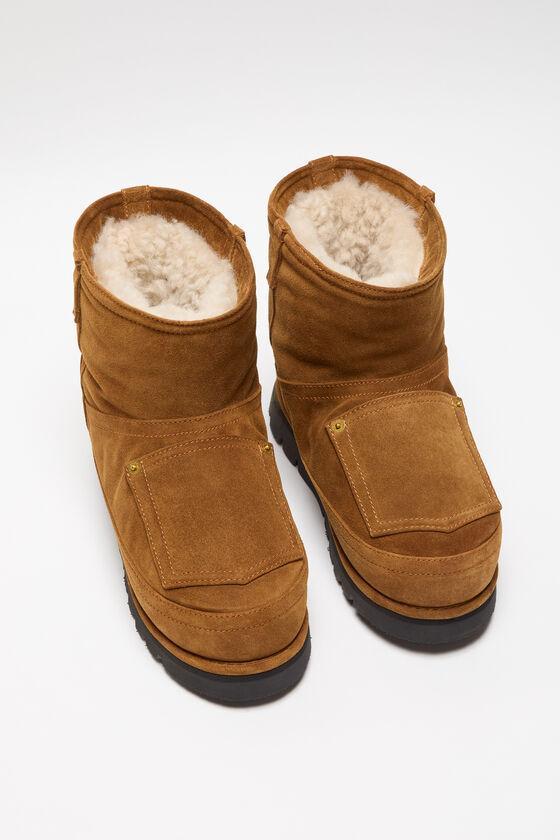 Shearling leather boots Product Image