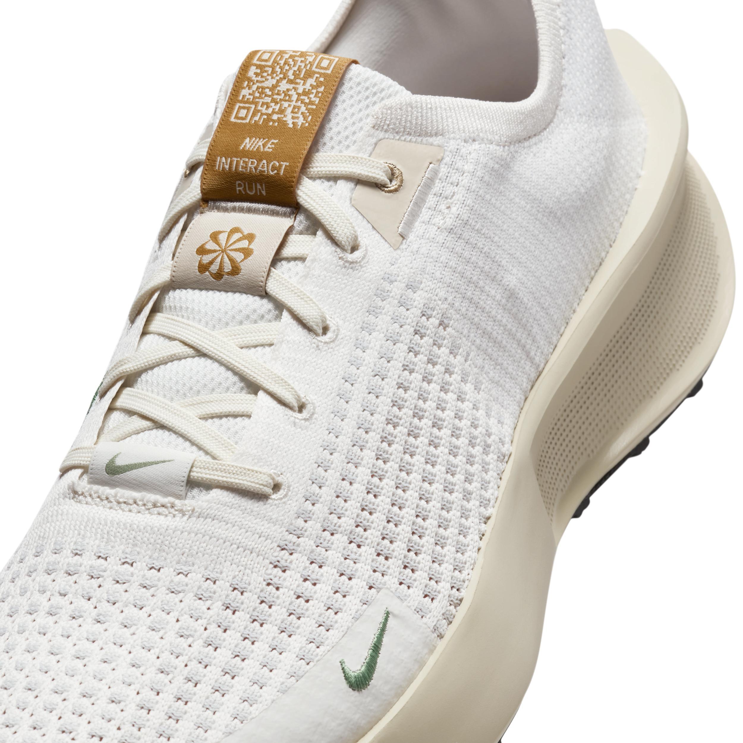 Nike Mens Interact Run SE Road Running Shoes Product Image