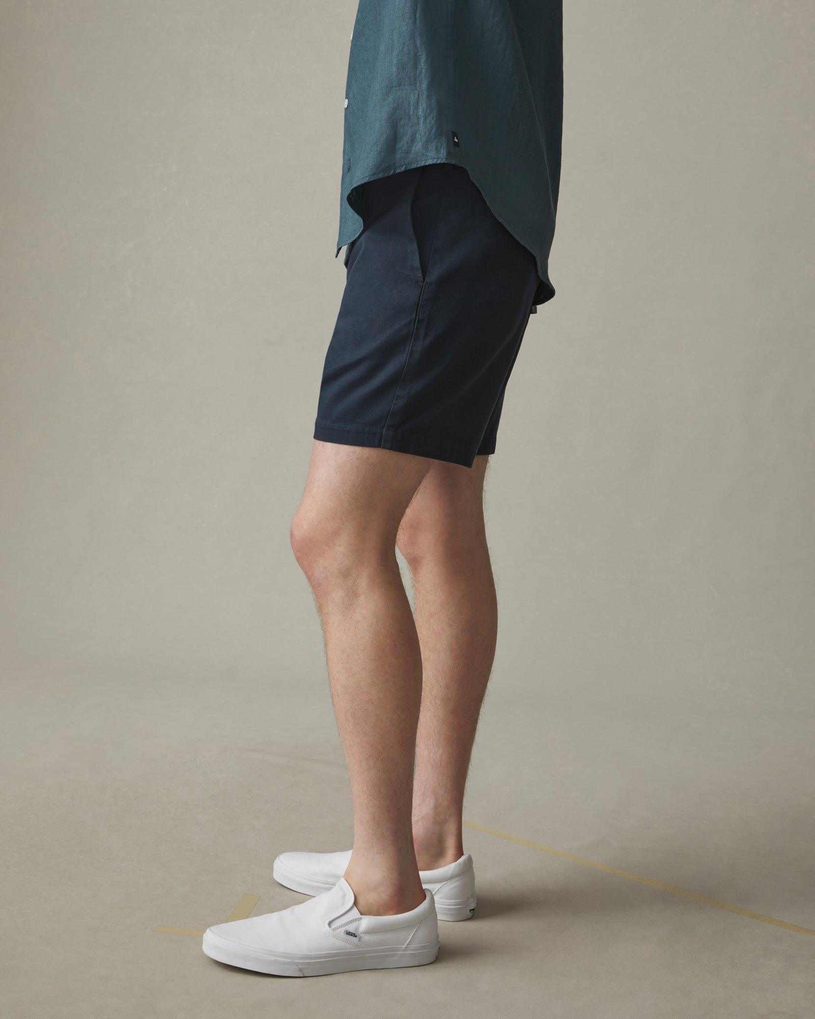 Chino Short 7" - Heritage Navy Male Product Image