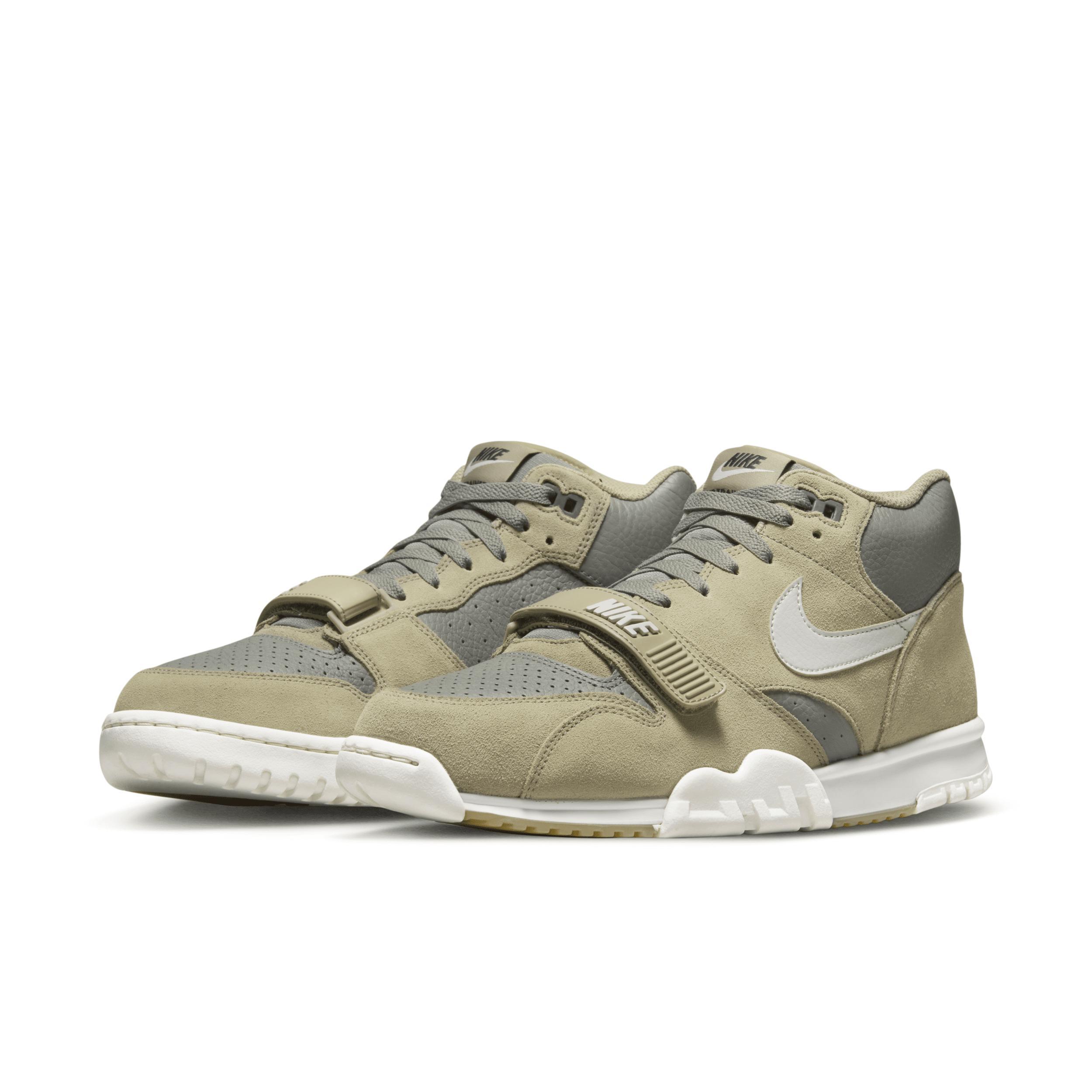 Nike Men's Air Trainer 1 Shoes Product Image