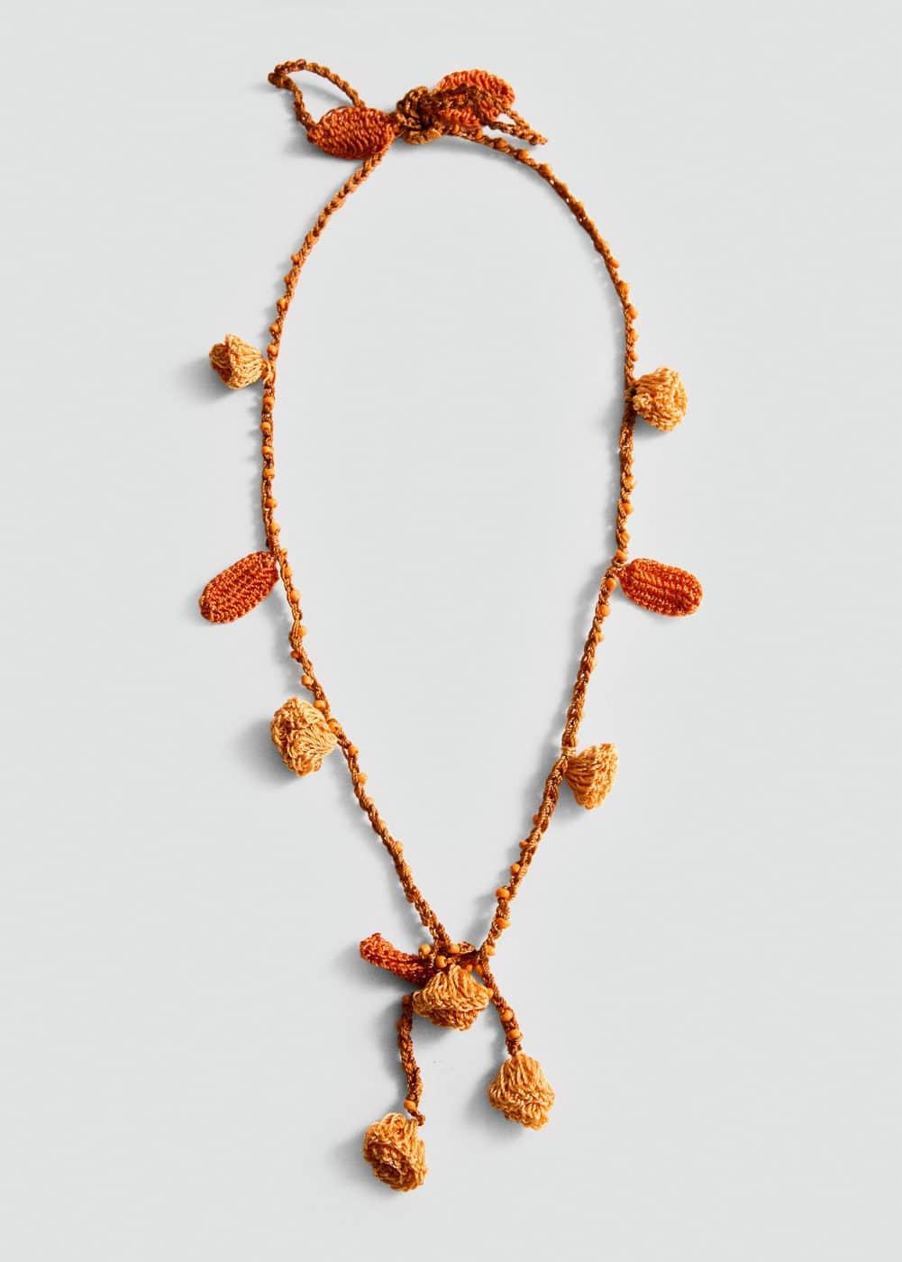 Crochet bead necklace - Women | MANGO USA Product Image