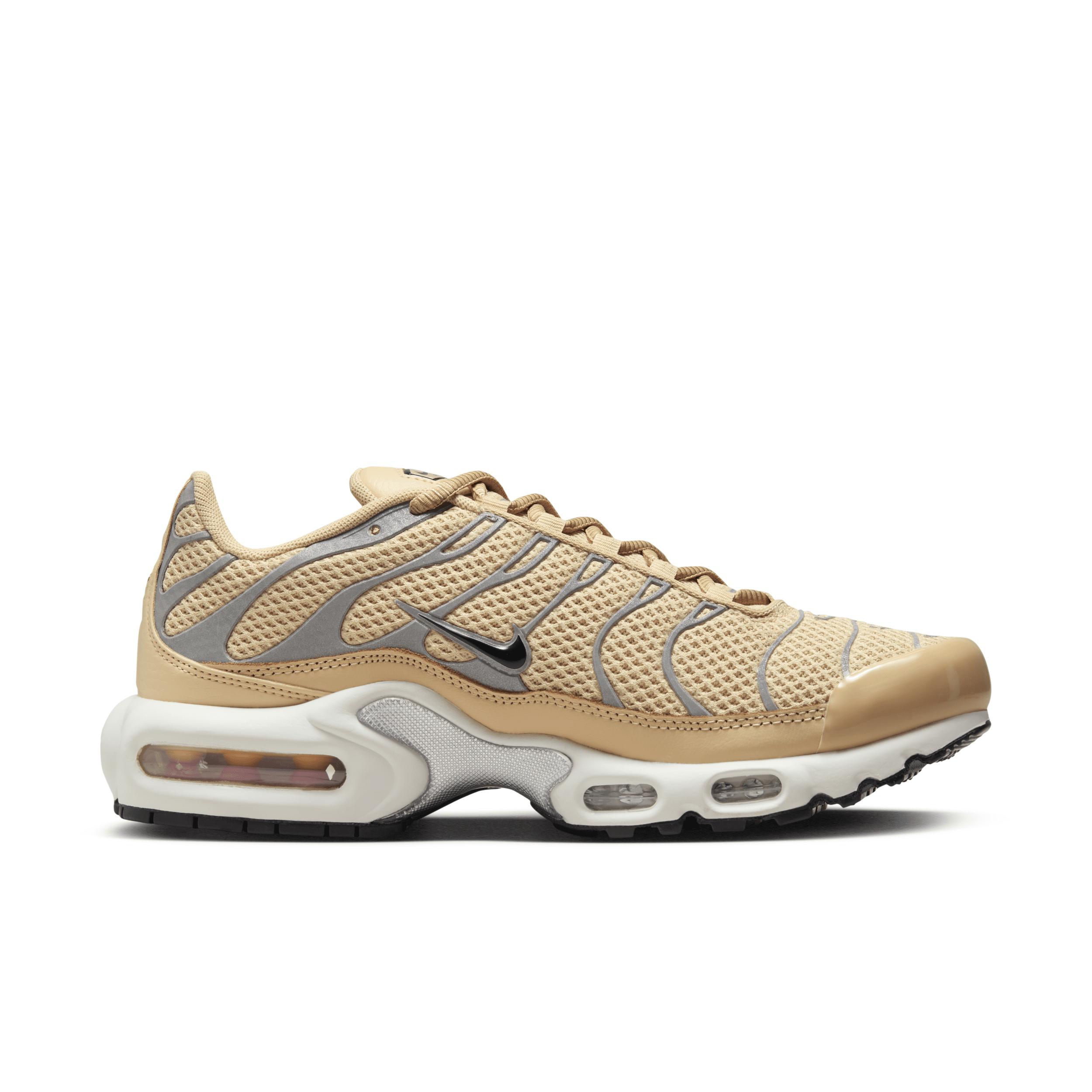 Nike Women's Air Max Plus Shoes Product Image