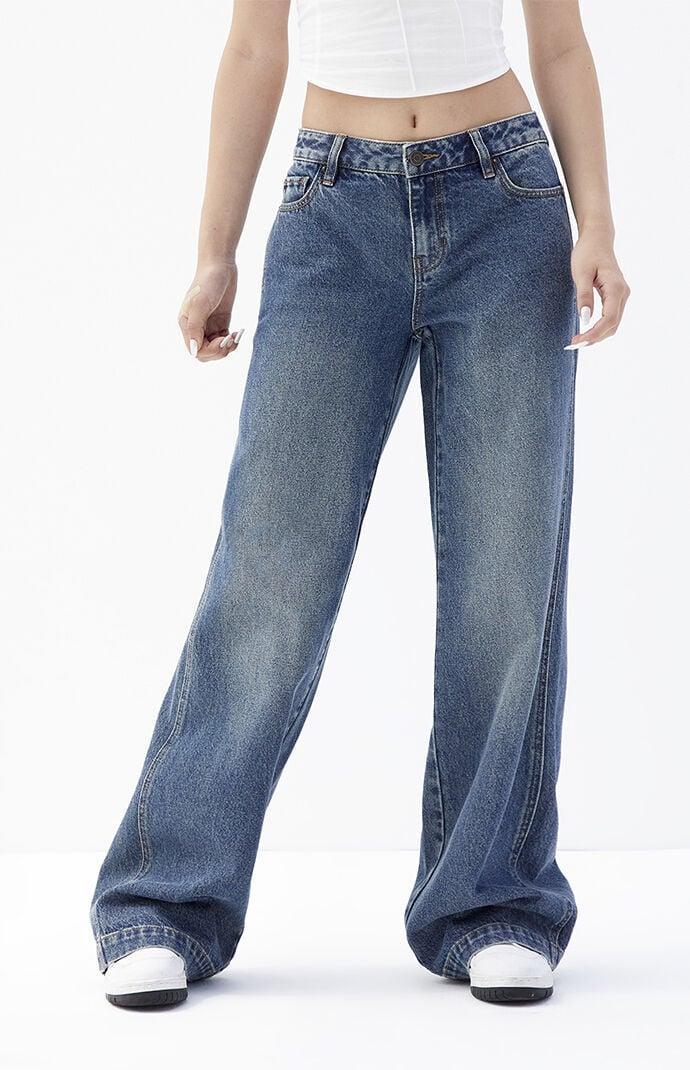 Women's Casey Dark Tint Low Rise Baggy Jeans Product Image