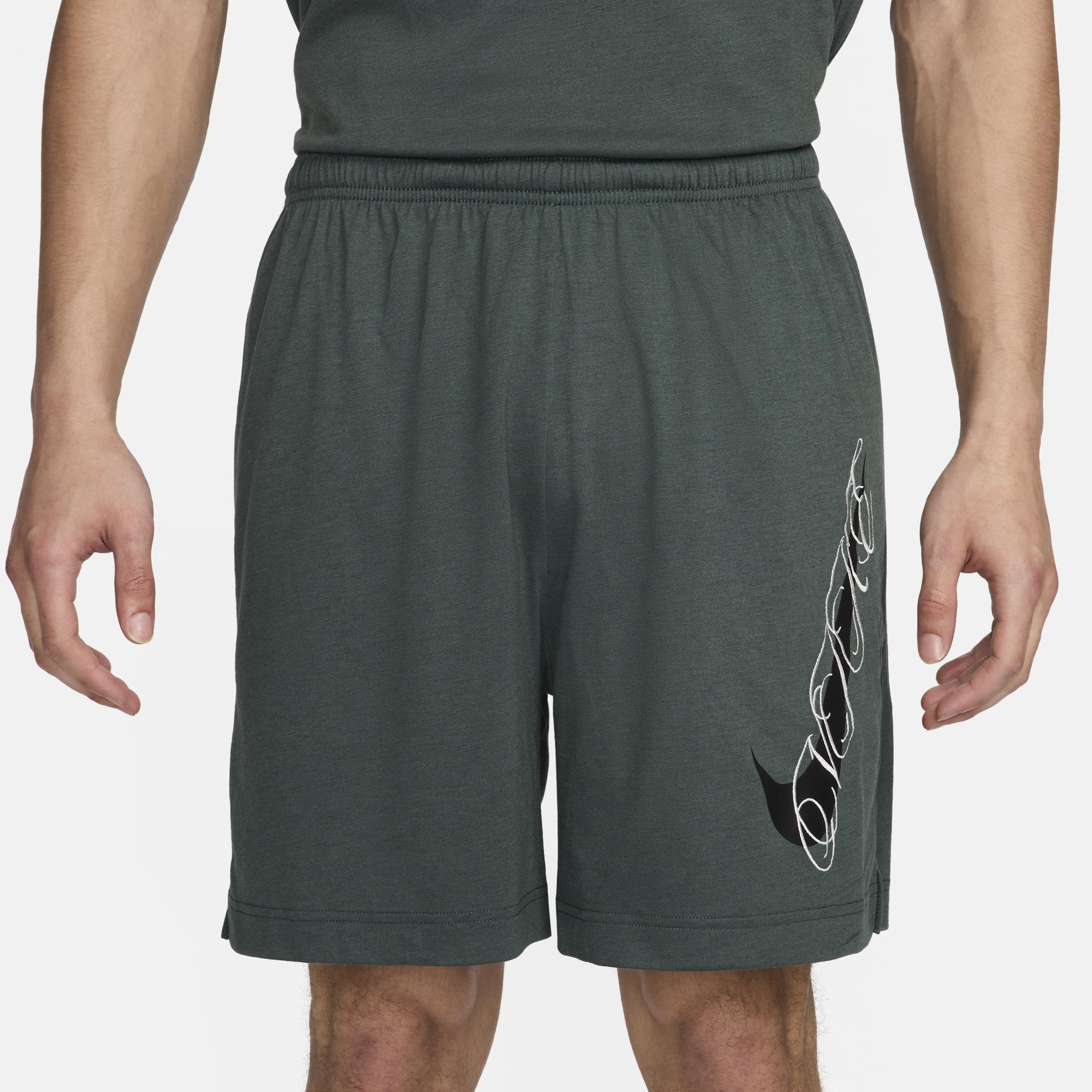 Nike Mens Standard Issue 6 Dri-FIT Reversible Basketball Shorts Product Image