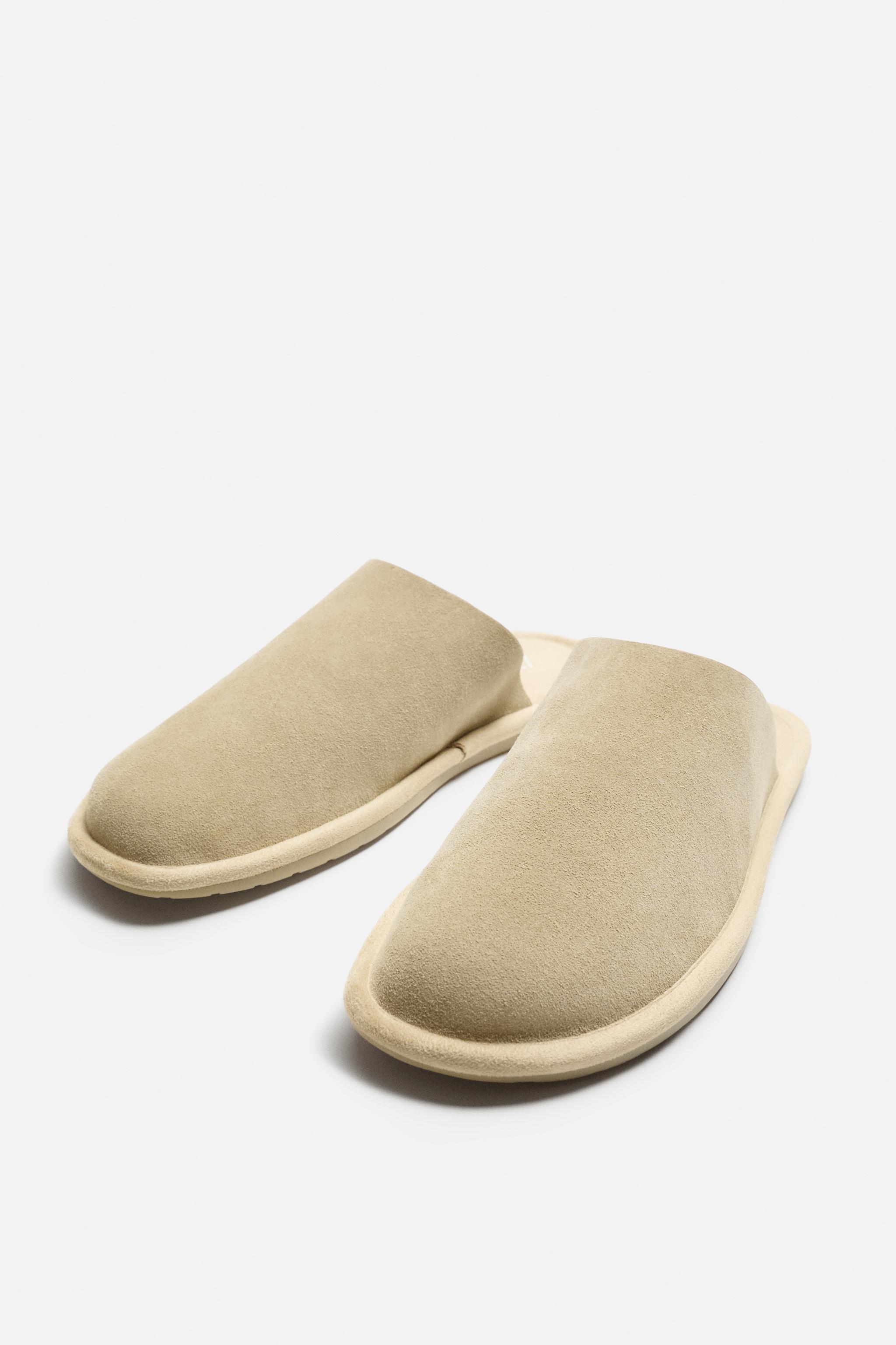 LEATHER CLOGS Product Image