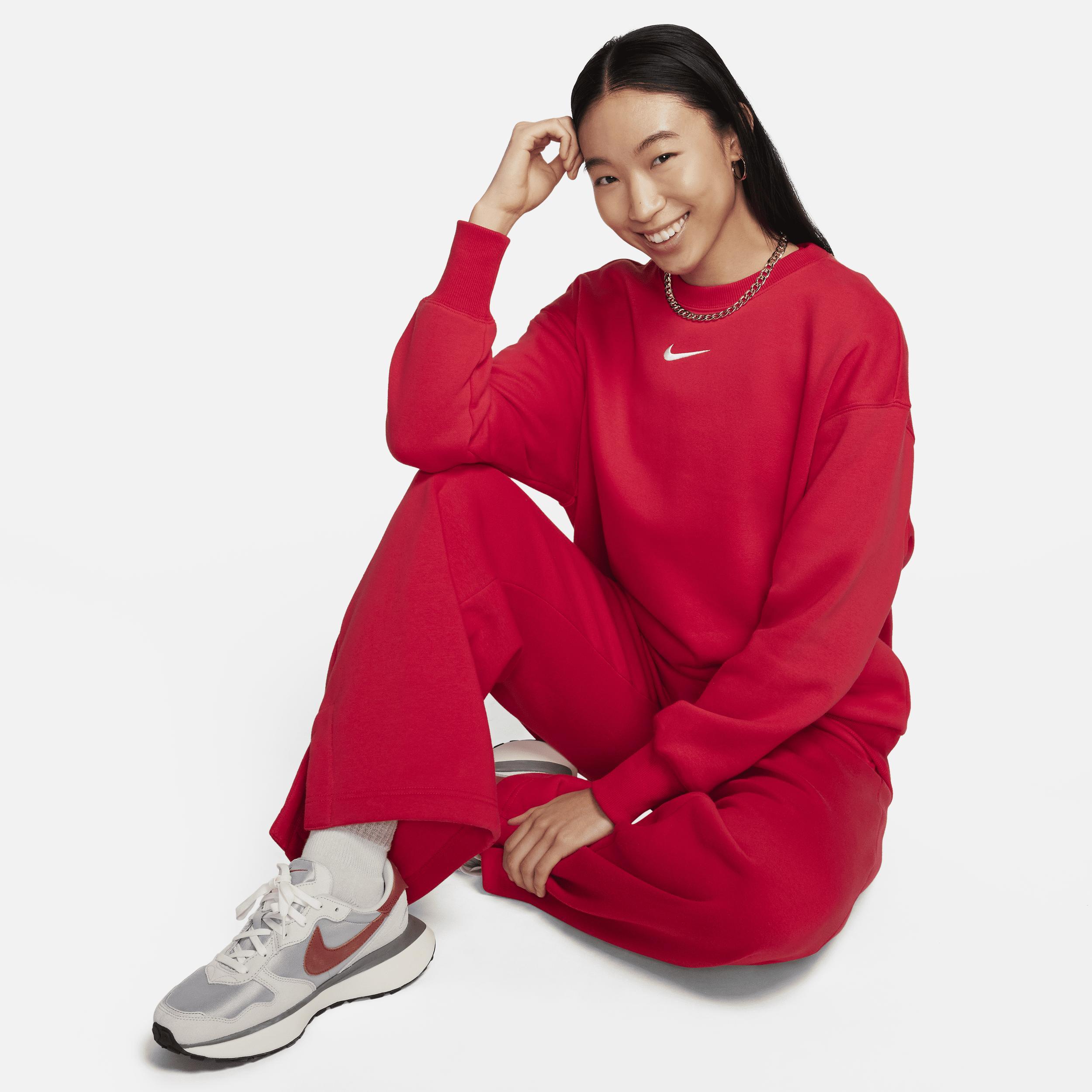 Women's Nike Sportswear Phoenix Fleece Oversized Crew-Neck Sweatshirt Product Image