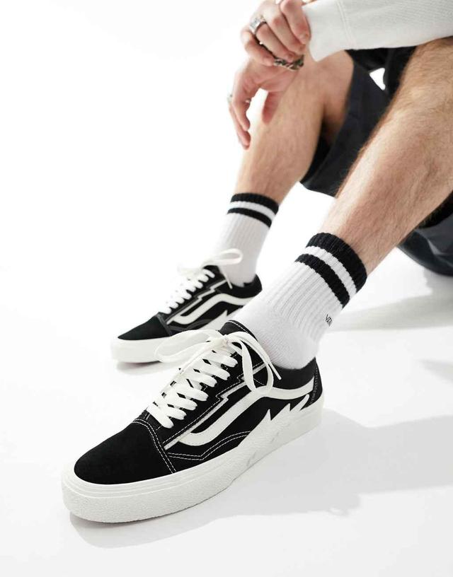 Vans Old Skool Bolt sneakers in black & white Product Image