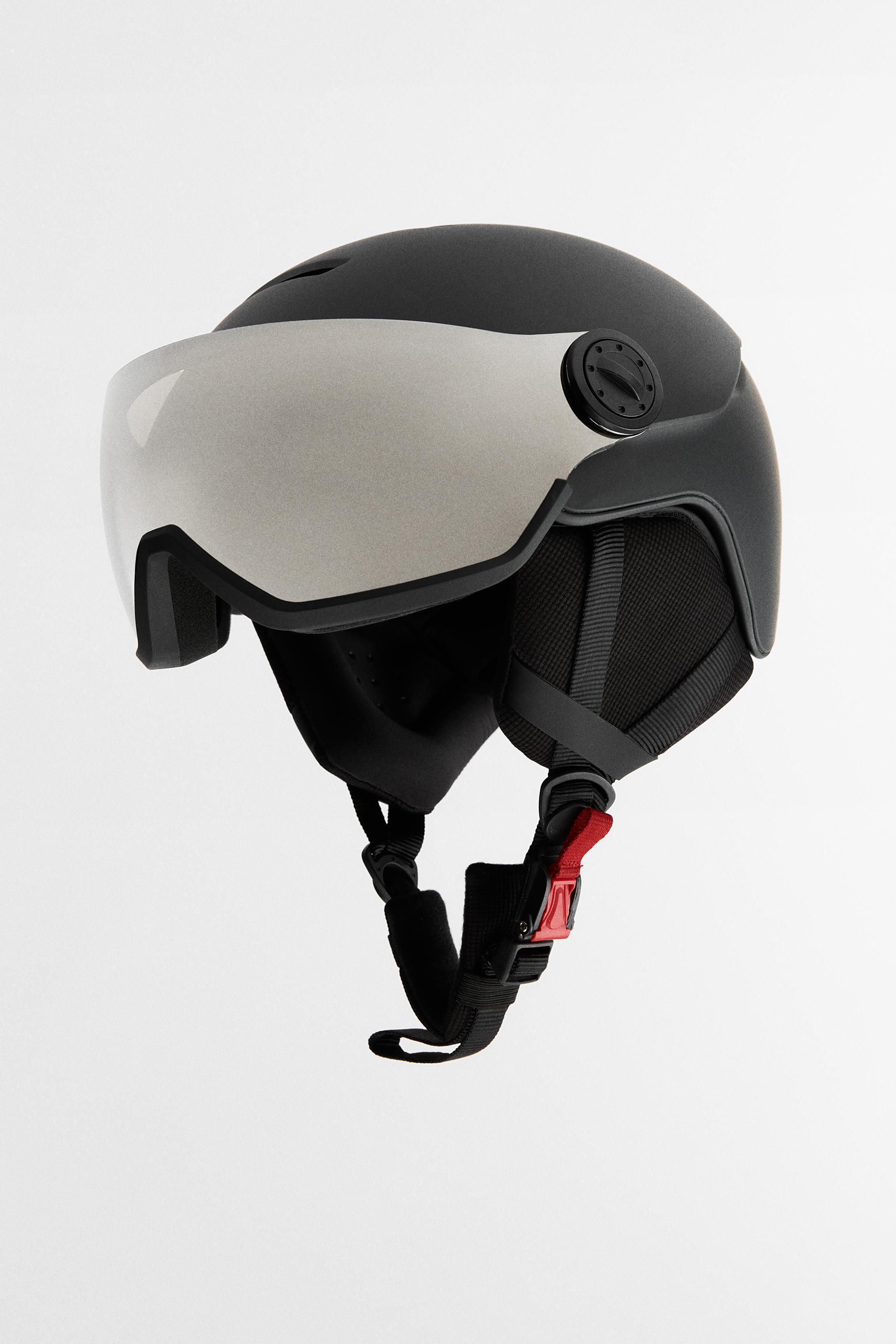 HELMET AND GOGGLES SKI COLLECTION Product Image