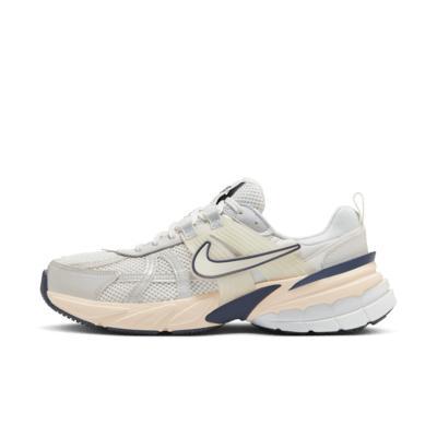 Nike Womens V2K Run - Running Shoes Silver/White Product Image