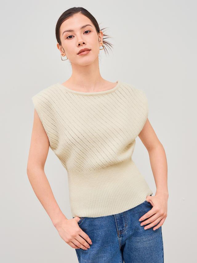 Knitted Round Neckline Solid Vest Product Image