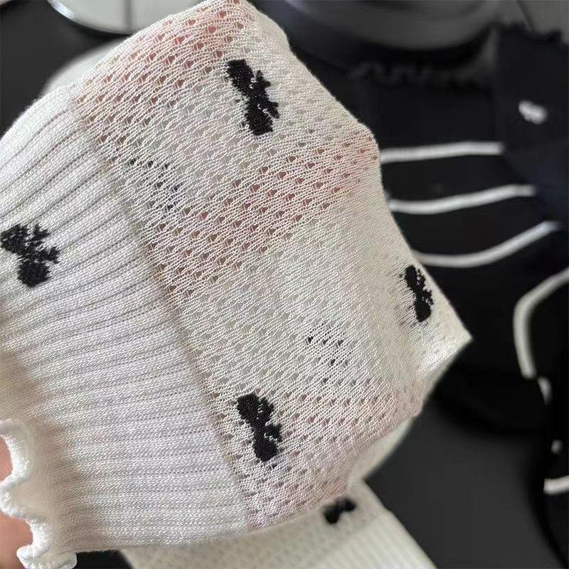 Frill Trim Ribbon Embroidery Ankle Socks Set Product Image