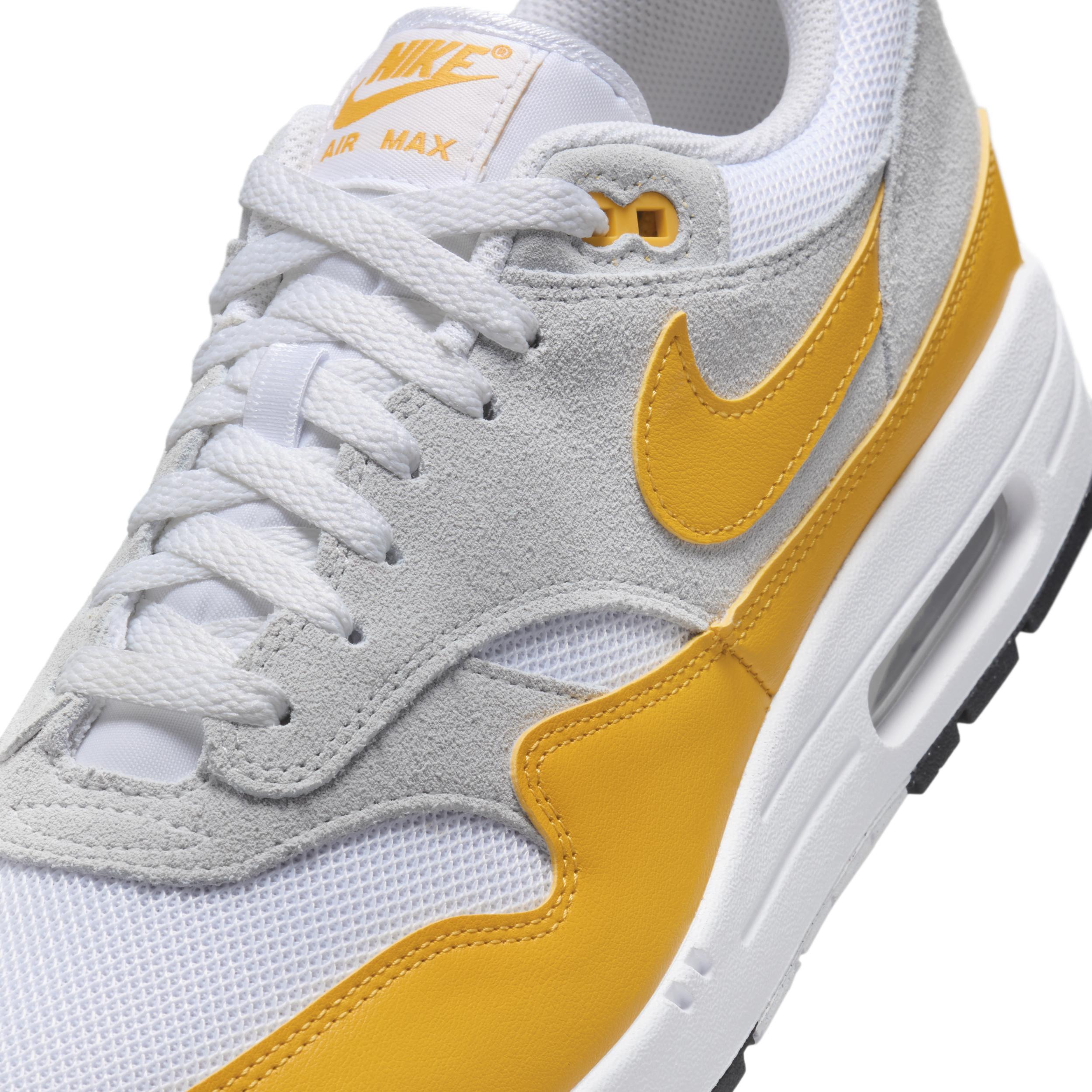 Nike Men's Air Max 1 Essential Shoes Product Image