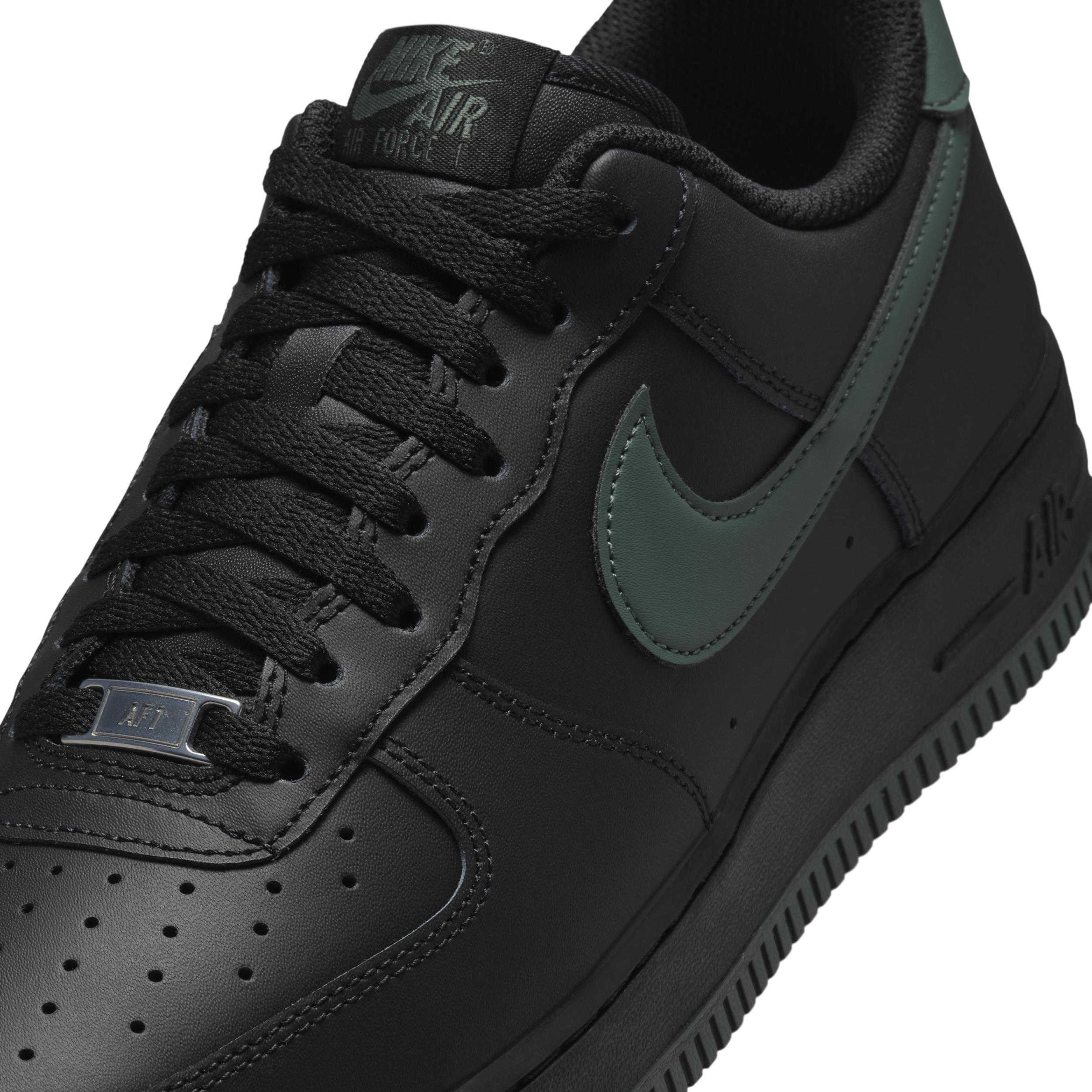 Nike Men's Air Force 1 '07 Shoes Product Image