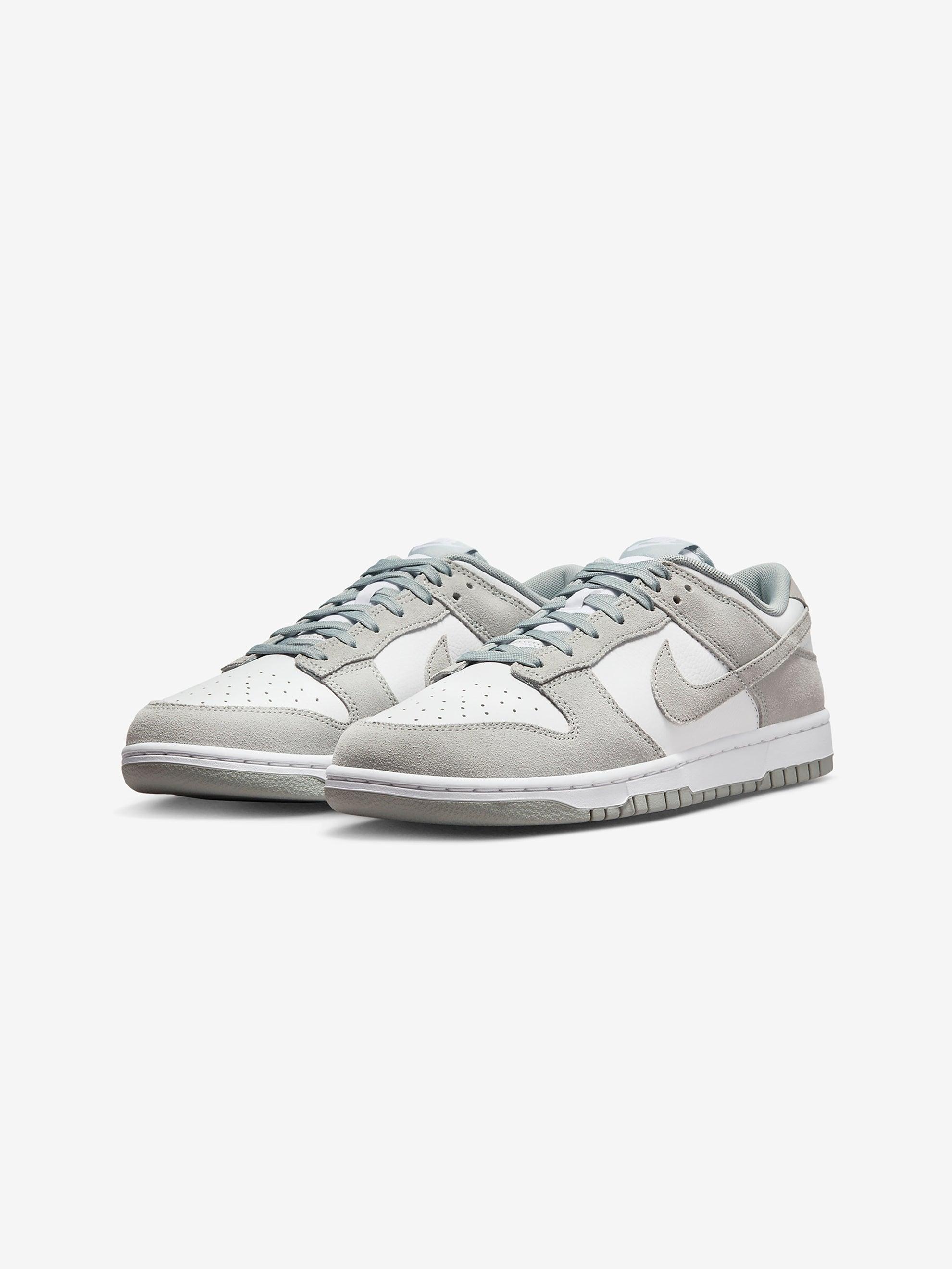 Nike Dunk Low Retro SE (White/Light Pumice) Product Image