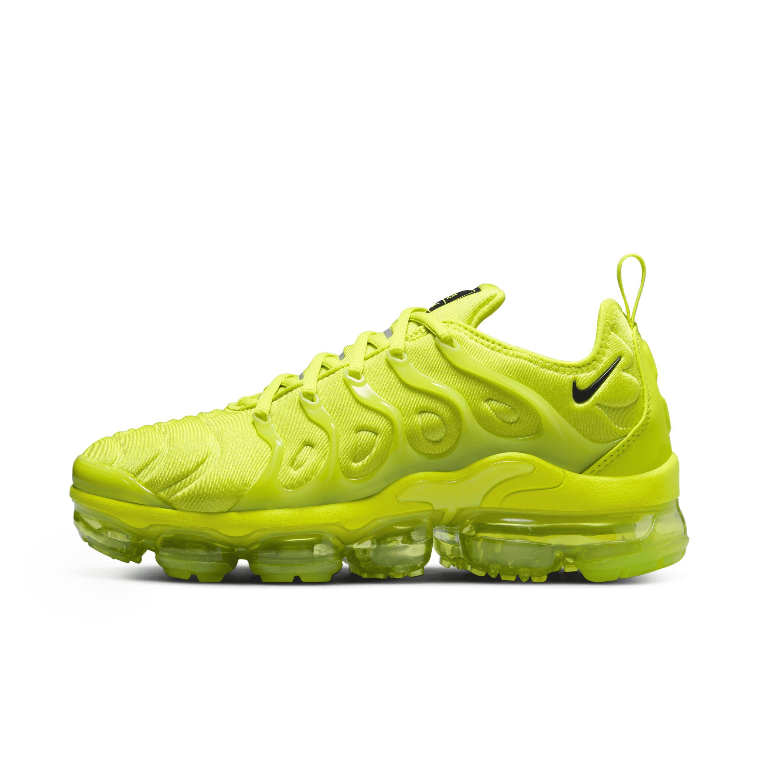 Nike Women's Air VaporMax Plus Shoes Product Image