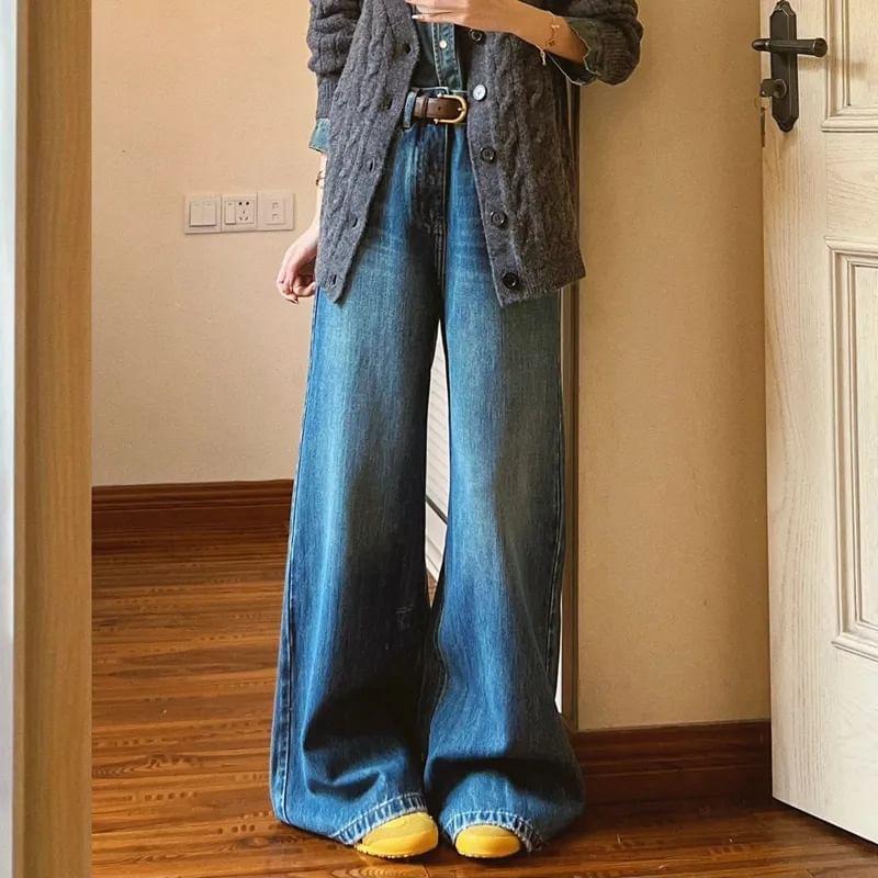 High Rise Washed Wide Leg Jeans Product Image