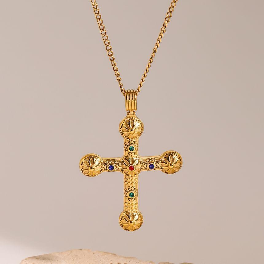 Cross Pendant Necklace Product Image