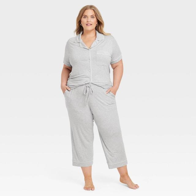 Womens Cloud Knit Short Sleeve Notch Collar Top and Cropped Pants Pajama Set - Auden Heathered 1X Product Image